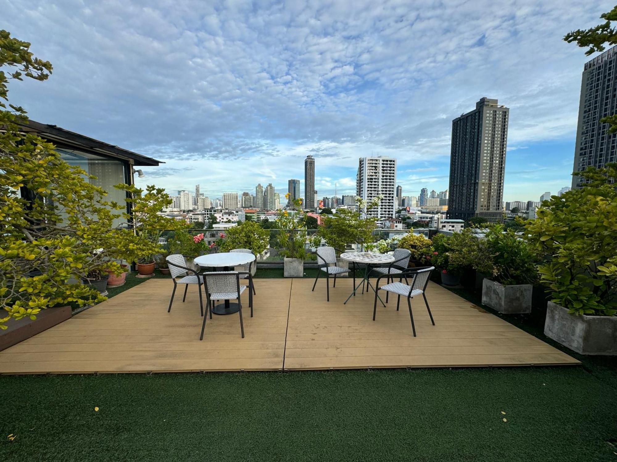 W8 Condo, Luxe 2 Bedroom Private Floor, Best Hip Central Bangkok Area, 5 Mins From Thonglo Bts Station Bagian luar foto